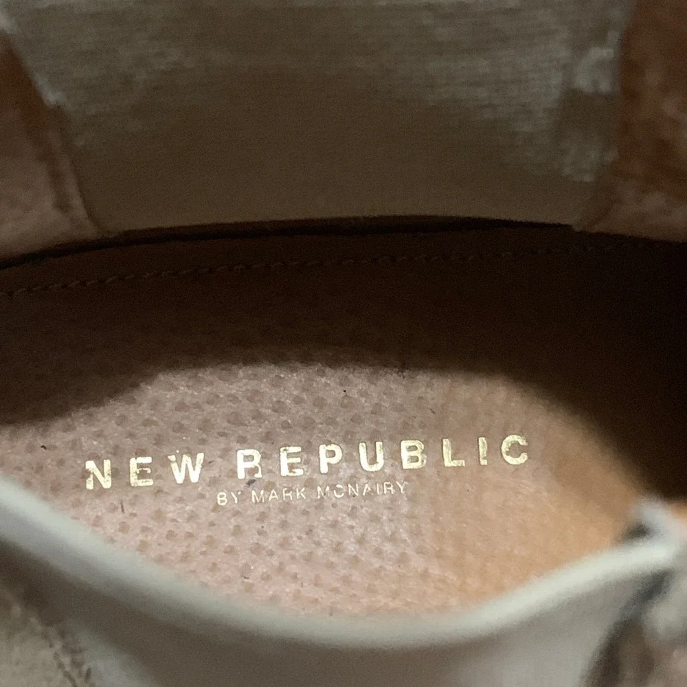 New Republic Mark McNairy Mens Tan Suede Chelsea Boots Orange Welt Crepe Sole 9